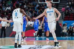 lol季中赛-包含科隆成功摆脱困境，主场大胜对手的词条