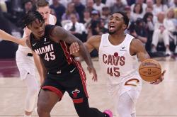 lol转区-热火再度不敌黄蜂，遭受连败