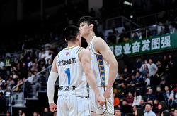 lol全球总决赛-关于全华班球队表现抢眼，联赛风云变幻莫测的信息