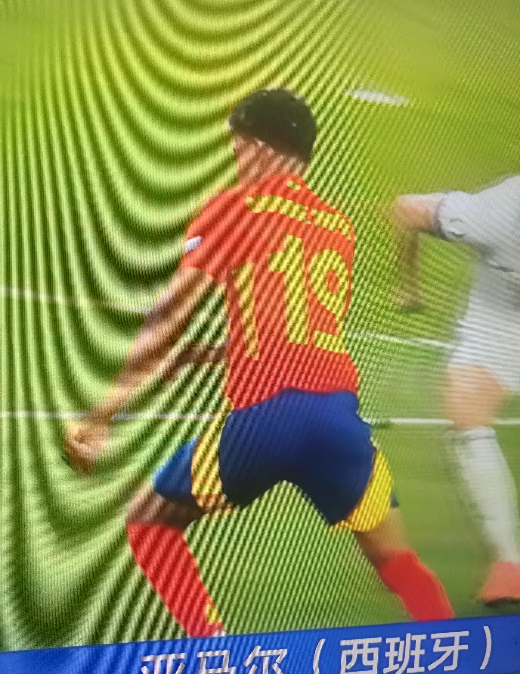 包含巴萨主场3-0轻取对手，全队表现令人眼前一亮的词条