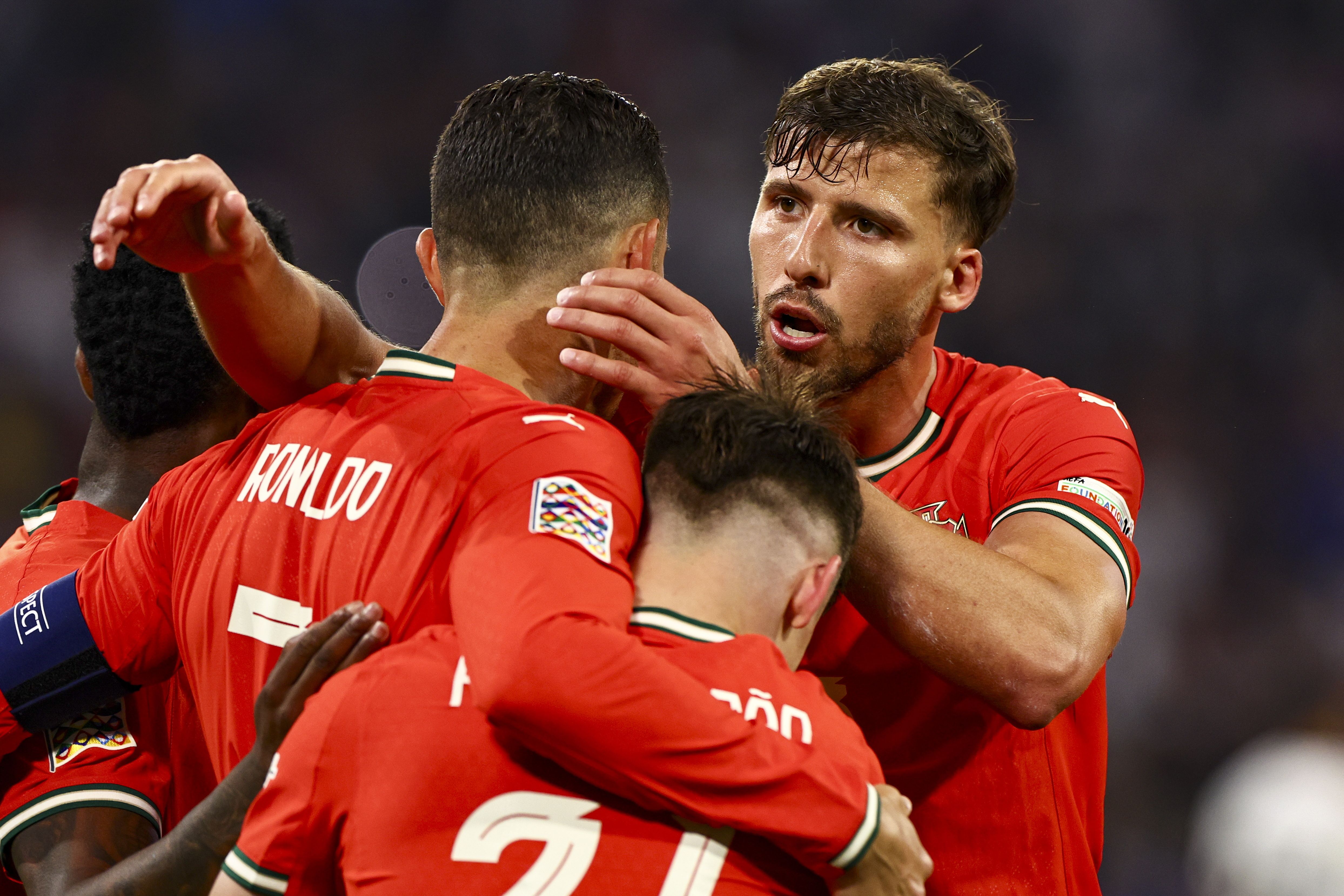 葡萄牙国脚独中两元，带领球队晋级顺利