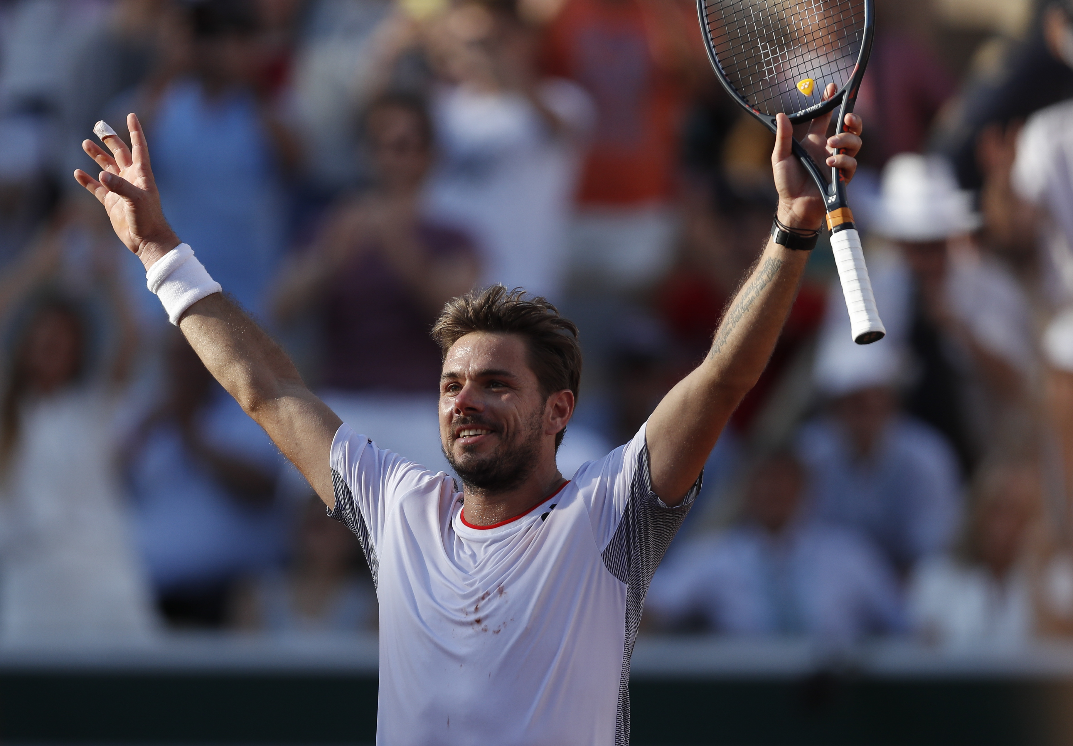 关于法国网球队逆转意大利网球队,瓦林卡惊艳世界的信息 关于法国网球队逆转意大利网球队,瓦林卡惊艳世界的信息